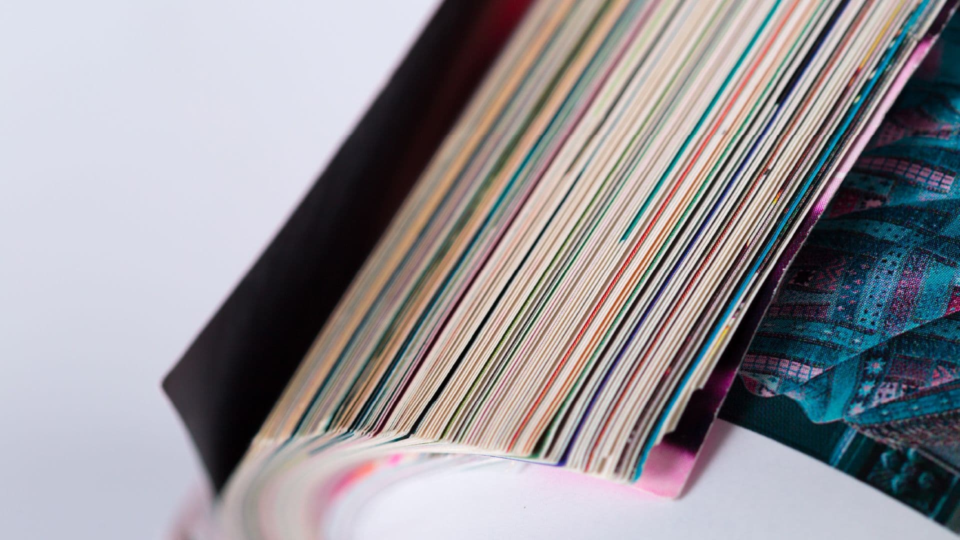 Grafica editoriale per aziende e istituzioni: come valorizzare libri, report, cataloghi e riviste